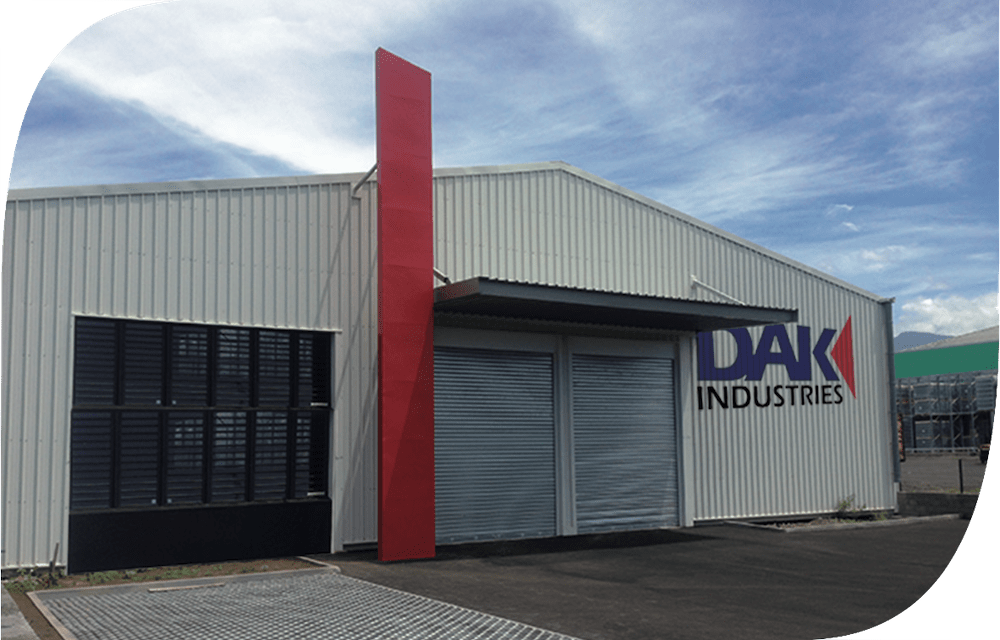 Usine_DAK_INDUSTRIES Bâtiment dak